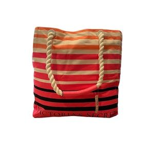 NWT. PINK VICTORIAS SECRET BEACH BAG /TOTE/ Barbie girl/RESORT/STRIPED/BOHO